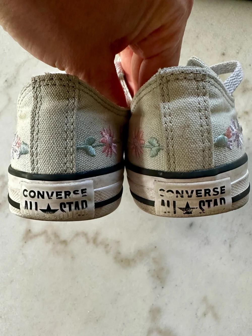 Converse Kids Chuck Taylor Mint Green with Flowers | Converse low tops flowers